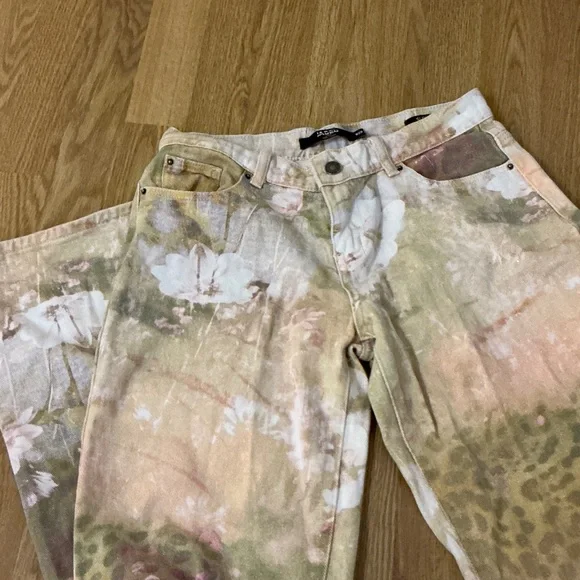 Jaded London Floral Patchwork Flare Jeans - Picture 8 of 10